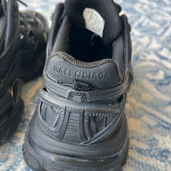 Balenciaga Track 2 Sneakers - Picture 16 of 16